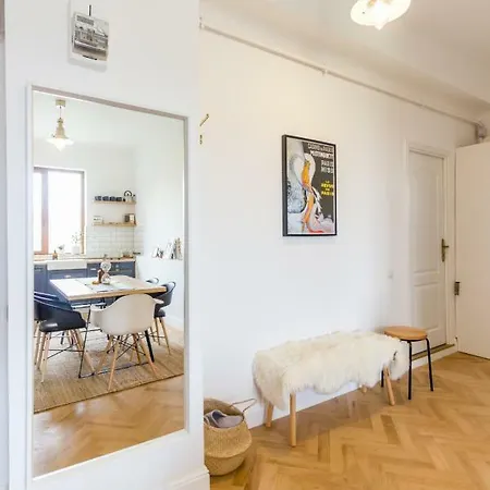 Apartament Chic 3 Bedroom Cluj-Napoca