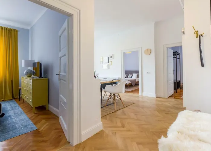 Chic 3 Bedroom Cluj-Napoca