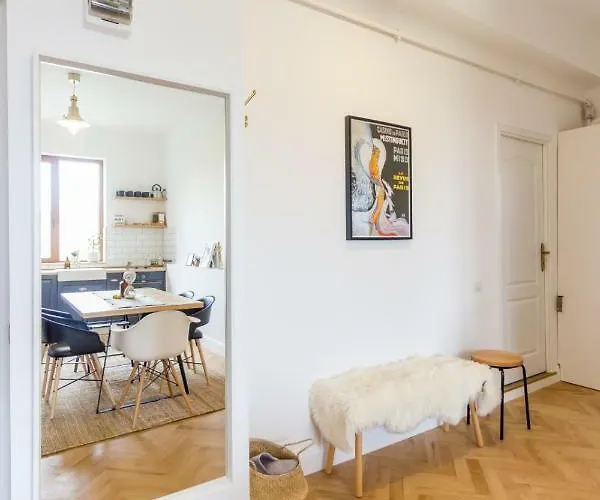 Apartament Chic 3 Bedroom Cluj-Napoca